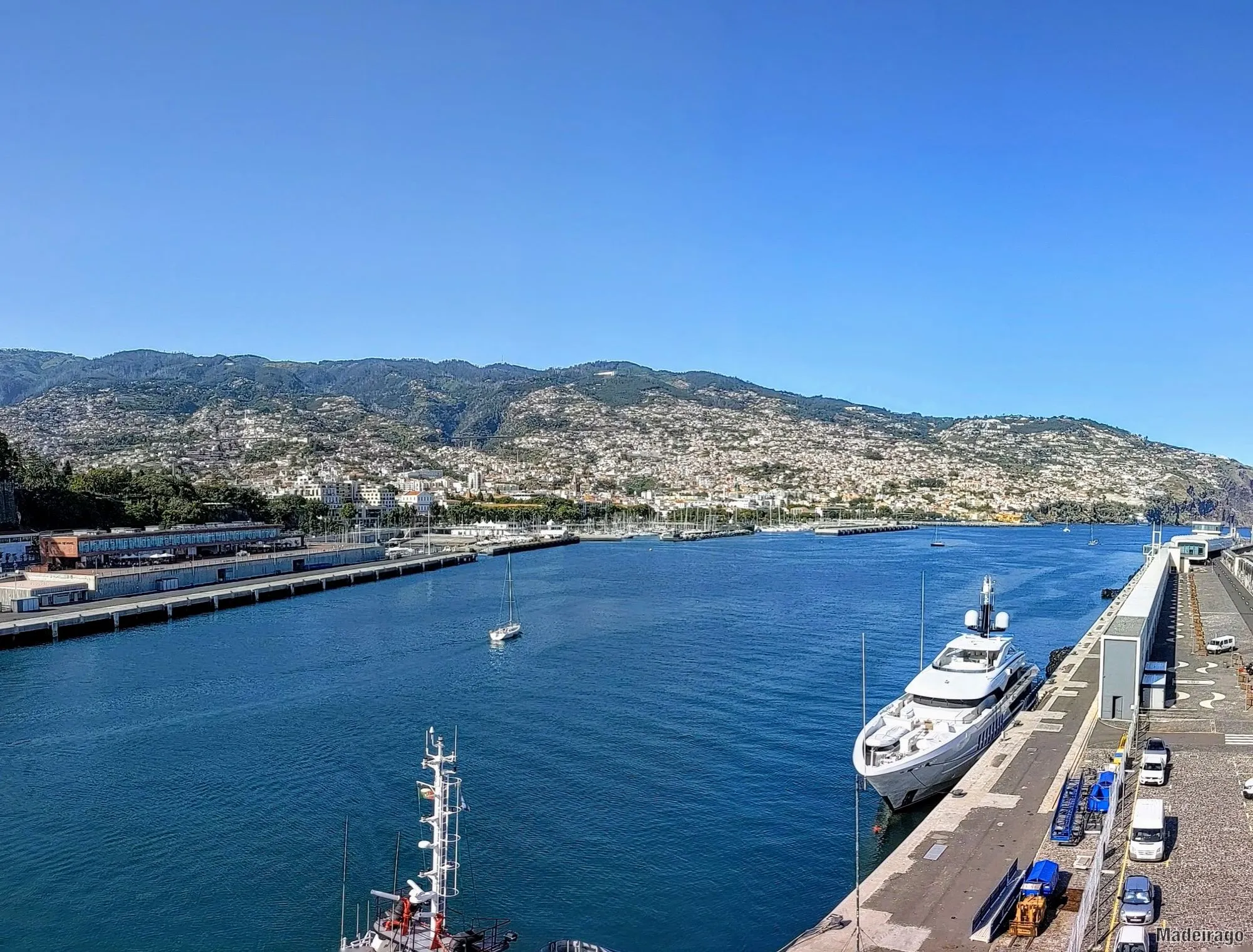 Funchal - nábřeží a přístav