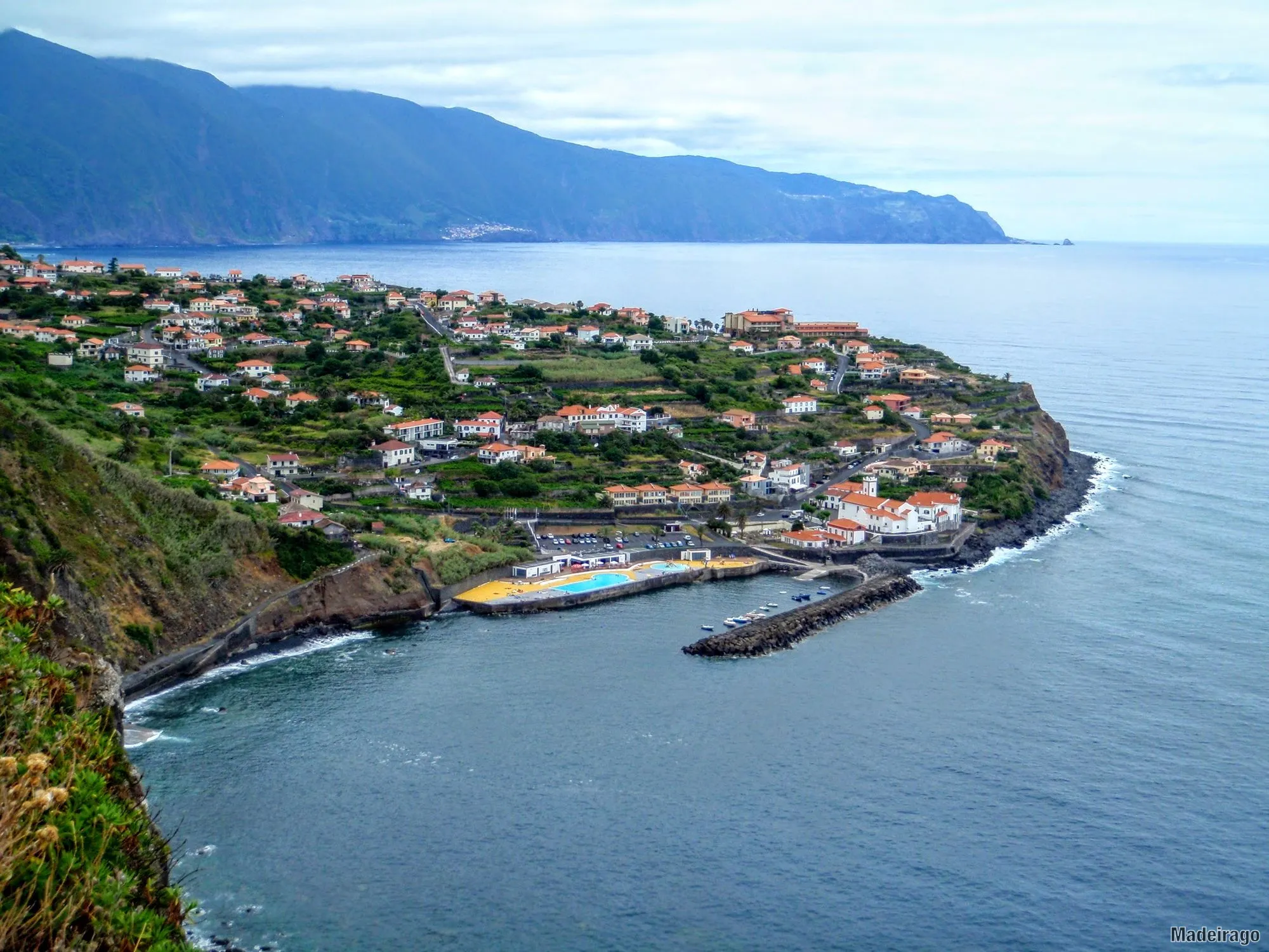 Complexo Balnear Ponta Delgada